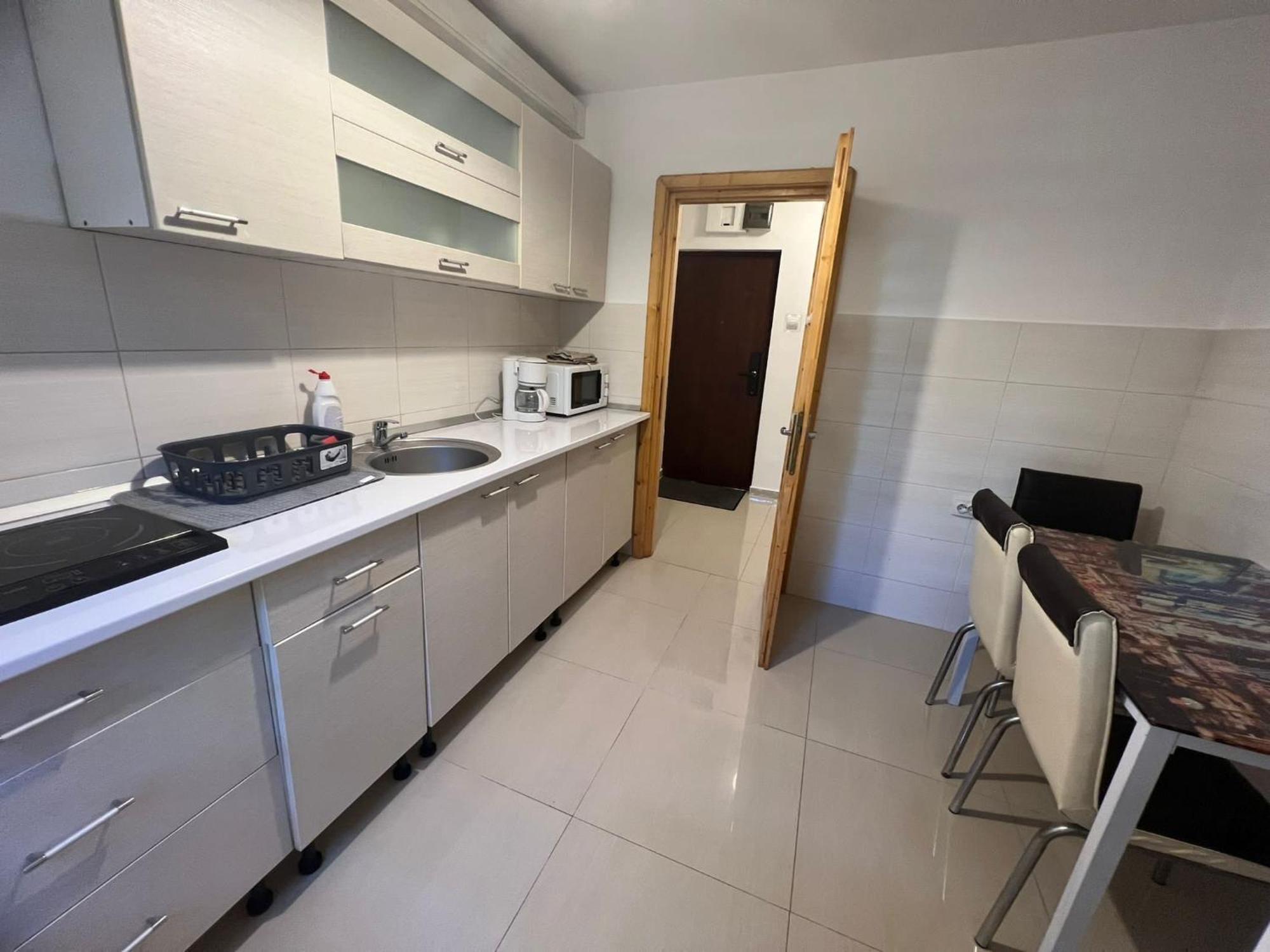 Aparthotel Brasov Neptun Bagian luar foto