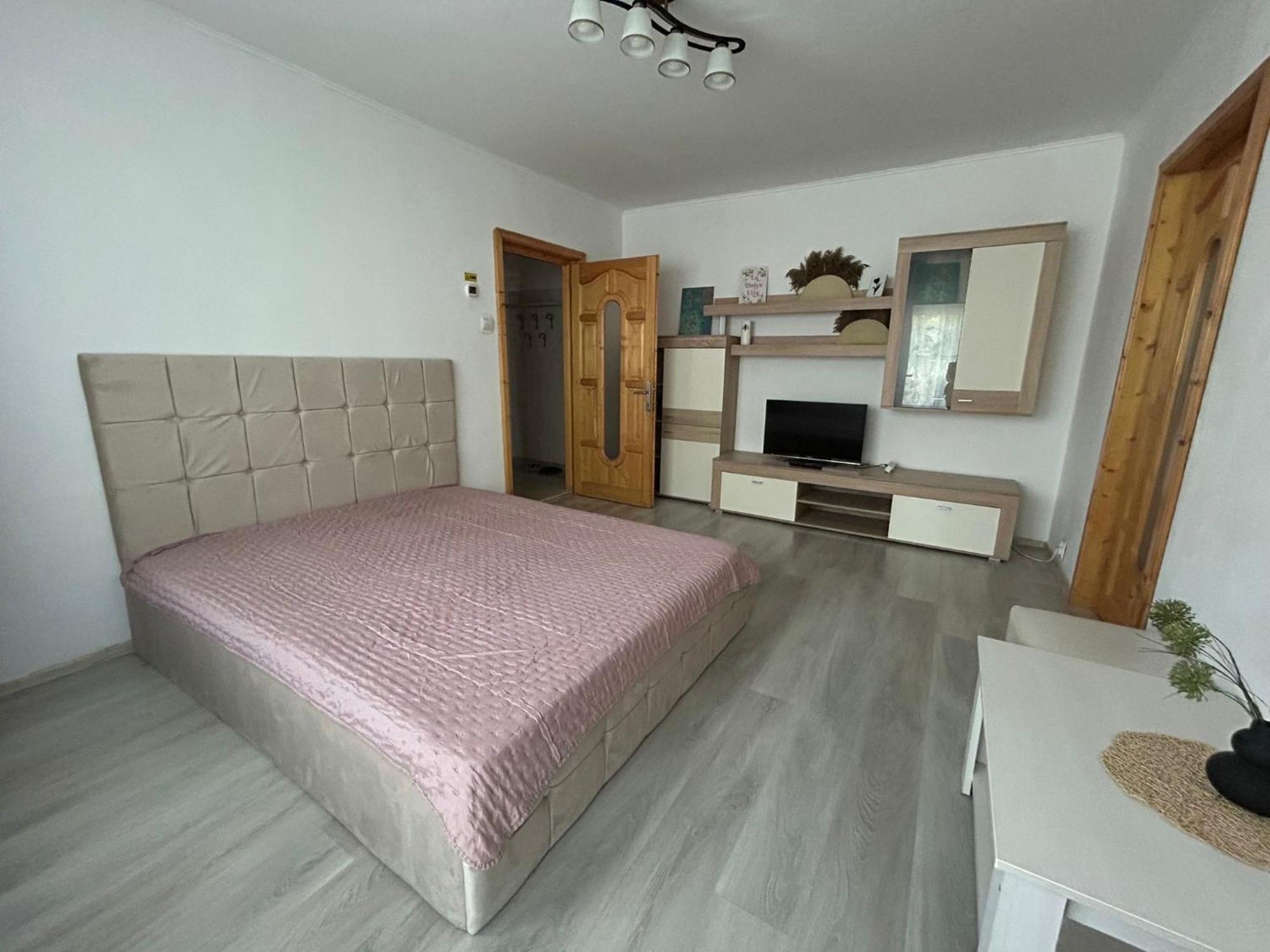Aparthotel Brasov Neptun Bagian luar foto
